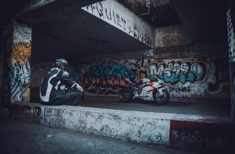 Jouw one-stop shop voor motorkleding en helmen